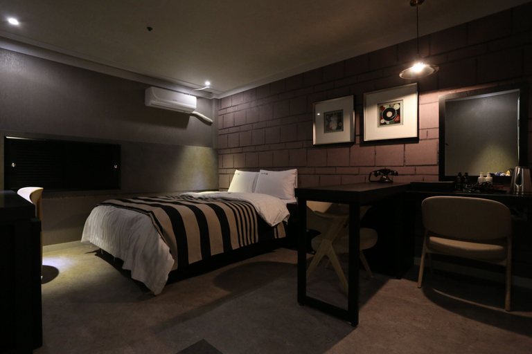 Bedroom 2, Ilsan Blanc, Goyang