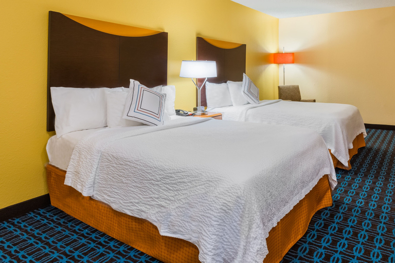 Bedroom 3, Fairfield Inn & Suites by Marriott Mobile, Mobile