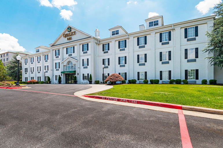Exterior & Views 2, Quality Inn Harrisonburg I-81, Harrisonburg