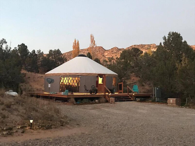 Others 5, Escalante Yurts, Garfield