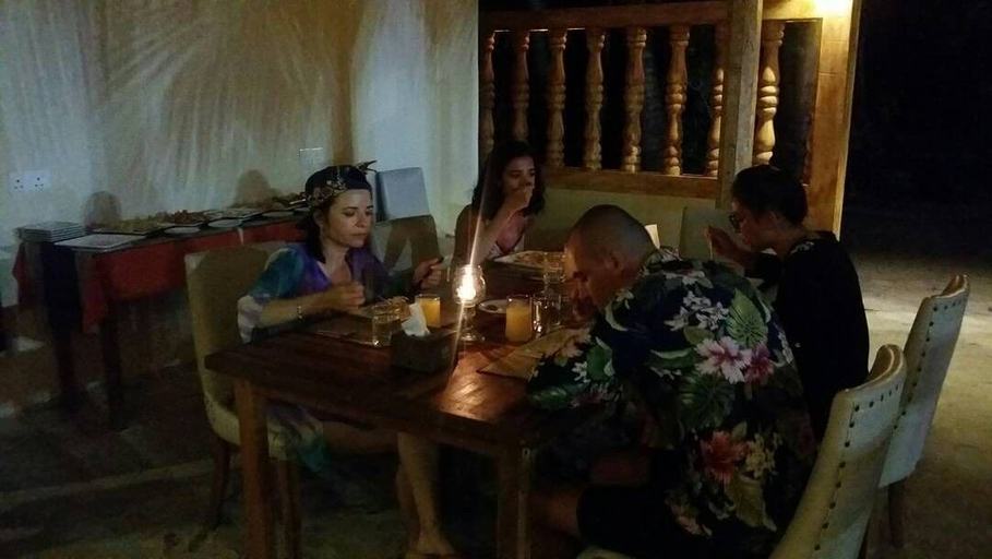 Food & Drinks 5, Veli Beach Inn, North Ari Atoll