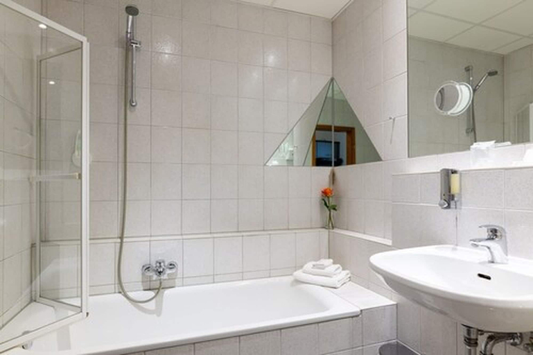 Bathroom 4, Residenz Royal, Rhein-Neckar-Kreis