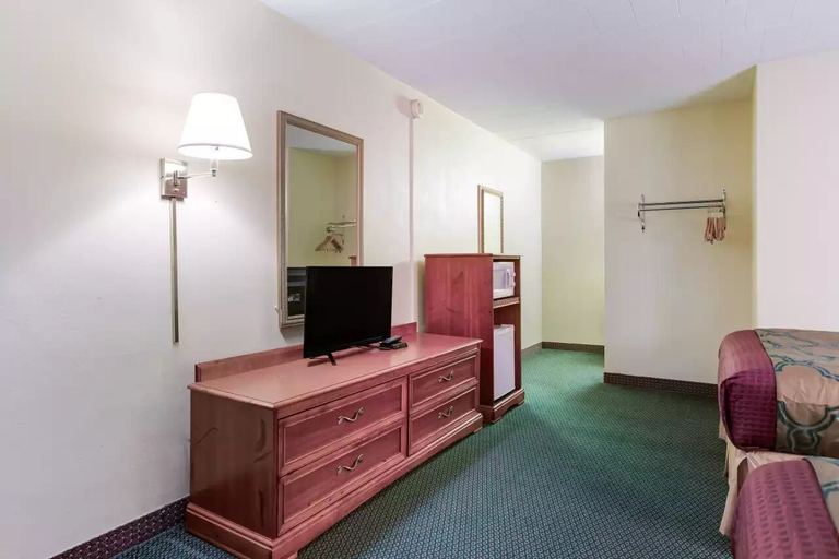 Others 5, Royal Inn Clearfield, Clearfield