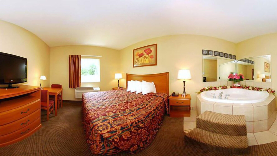 Bedroom 3, Econo Lodge Inn & Suites Rockmart, Polk