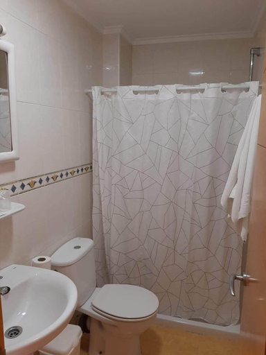 Bathroom 5, Hotel Cano, Alicante