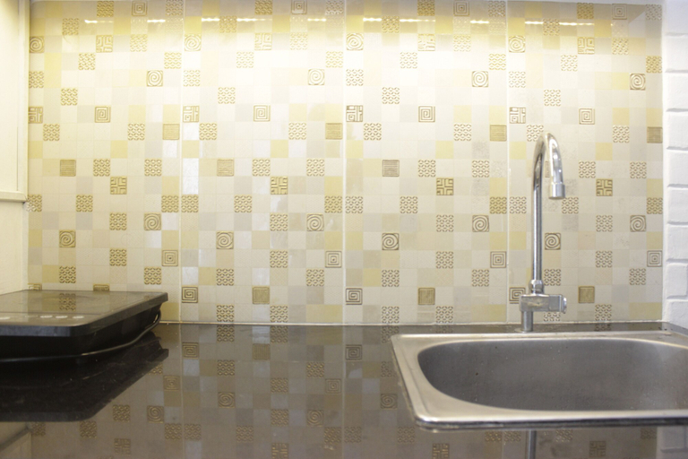 Bathroom 2, Cozy High Floor 1BR at Parahyangan Residence, Bandung