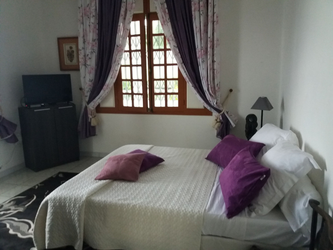 Bedroom 3, Vi Get' S, Fort-de-France
