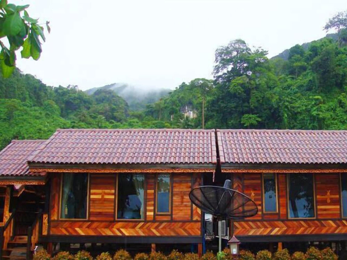Exterior & Views 2, PP Sand Sea View Resort, Mueang Krabi