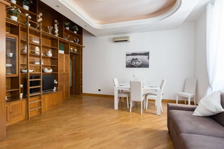 Others 5, The Colosseum Suite, Rome