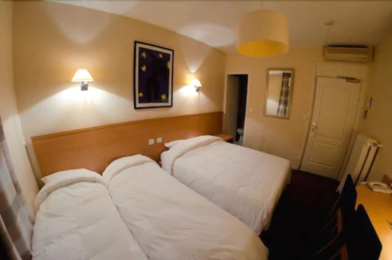 Bedroom 4, Hotel du Nord, Haute-Savoie