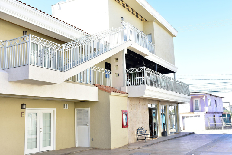 Exterior & Views 2, California Comfort and Suites, Mexicali