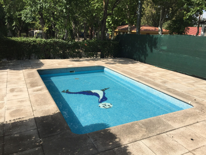 Sport & Beauty, Bungalows Camping Alpha Madrid, Madrid