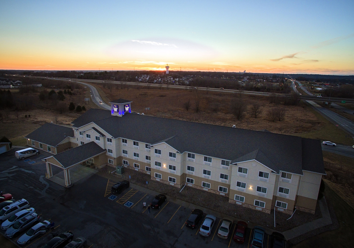 Exterior & Views 2, Sleep Inn & Suites Pleasant Hill - Des Moines, Polk