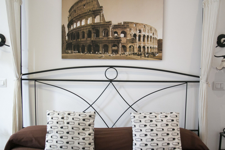 Others 5, Vatican City Guest House, Rome