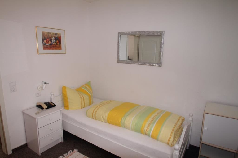 Bedroom 2, Hotel Irene, Odenwaldkreis