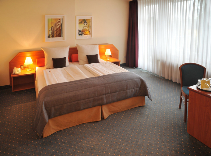 Bedroom 2, Hotel Servatius Köln, Köln