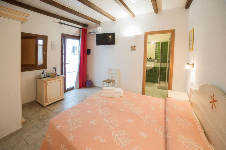 Bedroom 3, Domus Olbia Inn, Olbia-Tempio