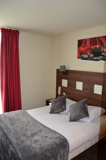 Bedroom 4, Hotel Atoll, Deux-Sèvres