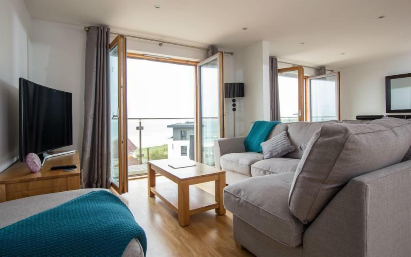 Others 4, Penthouse B, Cornwall