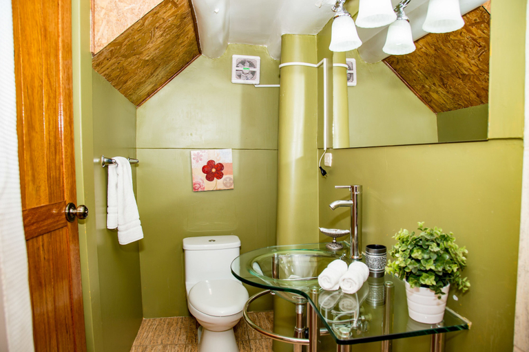 Bathroom 4, Kori Gems Inn, Cusco