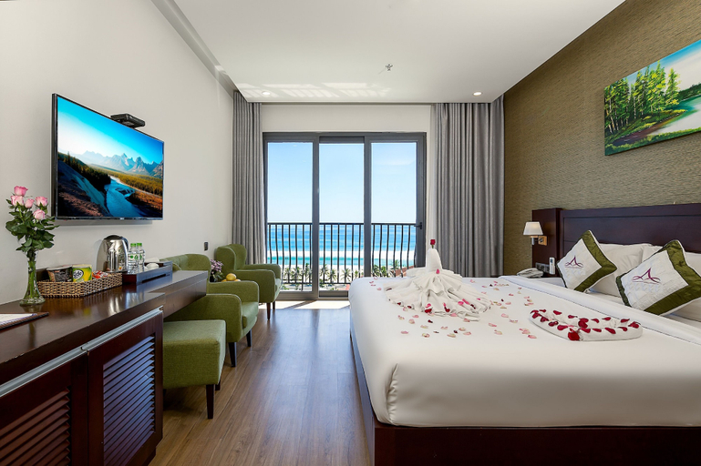 Bedroom 3, Alani Sea View Hotel, Da Nang