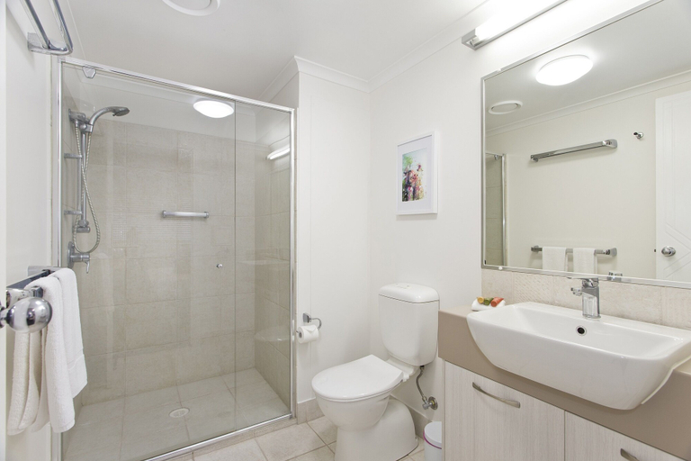 Bathroom 4, Offshore Noosa Resort, Noosa - Noosa-Noosaville
