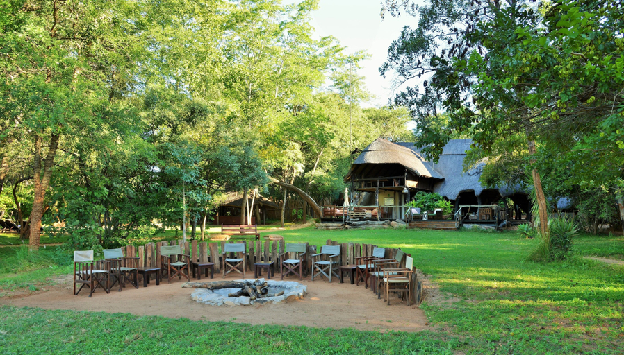 Others 1, Ivory Lodge, Hwange