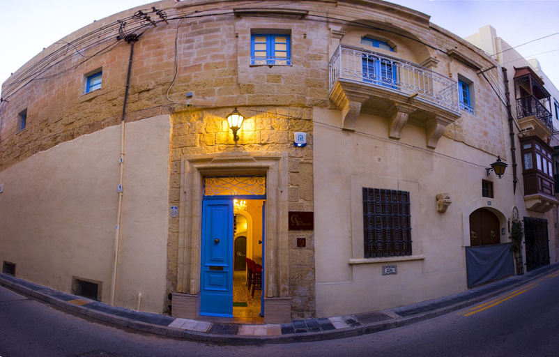 Exterior & Views 2, Casa Azzopardi Suites