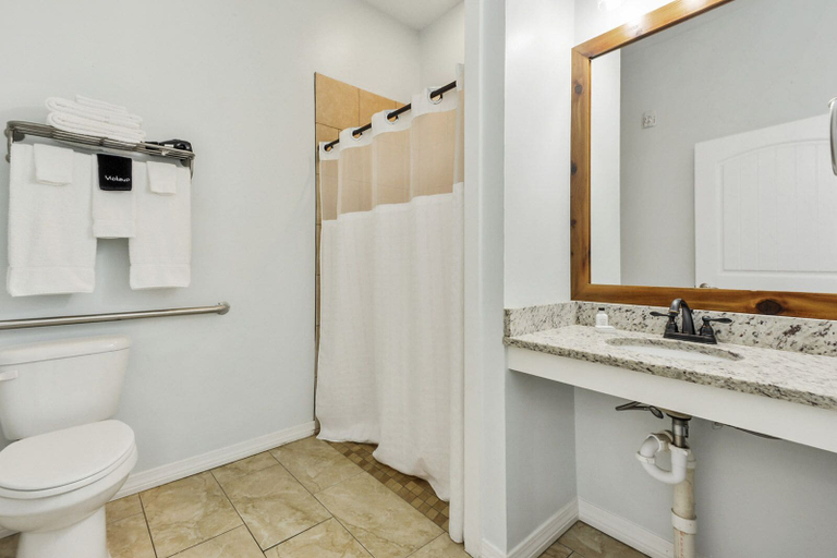 Bathroom 4, Hotel Whiskey in Pass Christian, Harrison