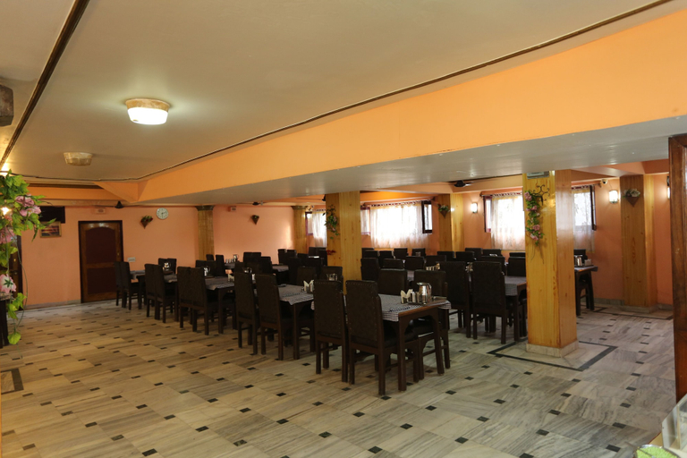 Food & Drinks 3, Hotel New Mamta, Srinagar
