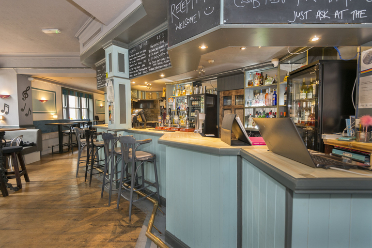 Food & Drinks 4, The Royal Hotel and Bar, Lancashire