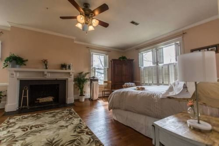 Bedroom 3, Garden Oasis Near Downtown, Culpeper