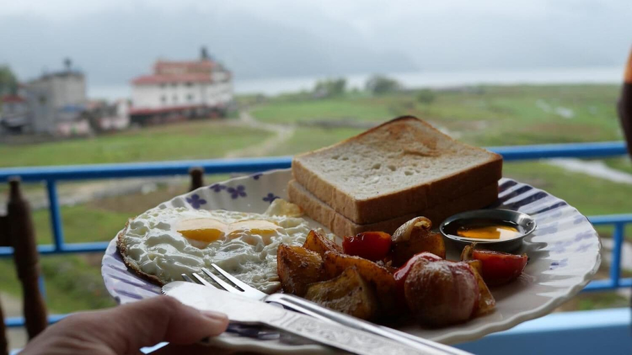 Food & Drinks 5, Tranquil Water Guest House Pokhara, Gandaki