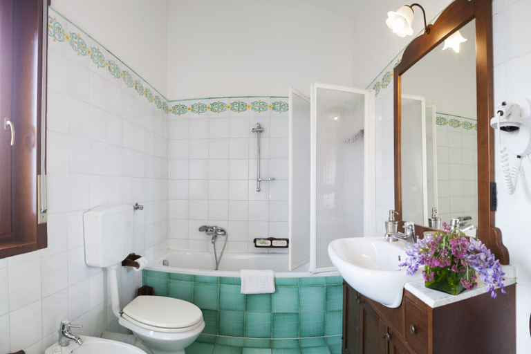 Bathroom 4, Agriturismo Al Poggetto, Palermo