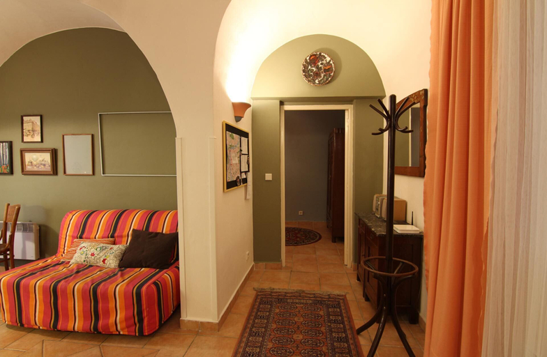 Bedroom 2, 1 Bed Flat - Sleeps 3 - Pets - Wifi, Praha 6