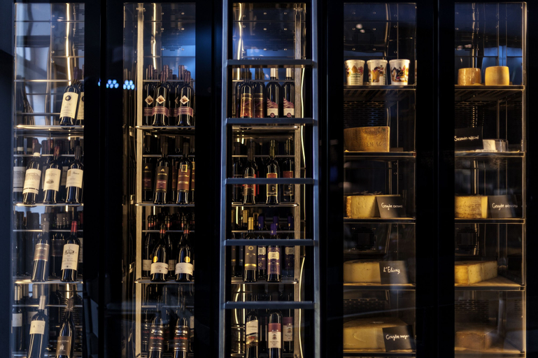 Food & Drinks 5, Modern Times Hotel, Vevey, a Tribute Portfolio Hotel, Pays-d'Enhaut