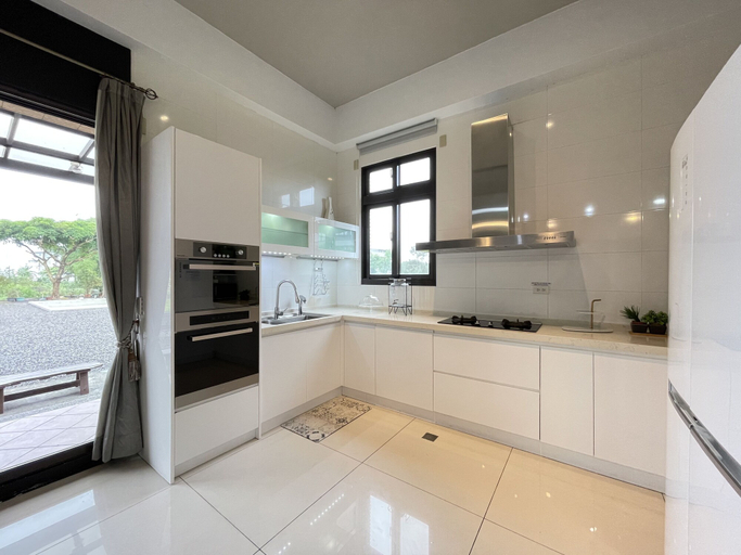 Others 5, Annong White House, Yilan