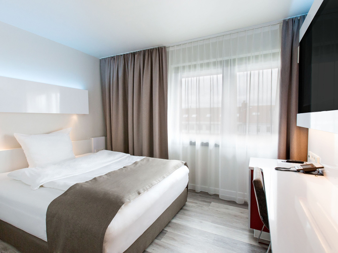Bedroom 3, Dormero Hotel Hannover, Region Hannover