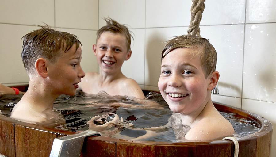 Bathroom 5, Sportsby Vejen, Vejen