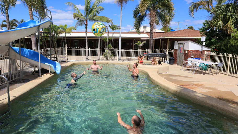 Sport & Beauty 4, Billabong Lodge Motel, Rosslea