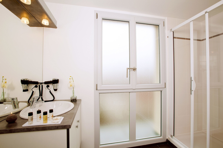 Bathroom 3, Residhome Neuilly Bords de Marne, Seine-Saint-Denis