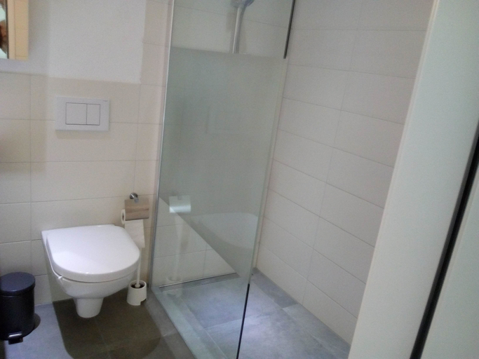 Bathroom 3, Quartier4u, Rheintal