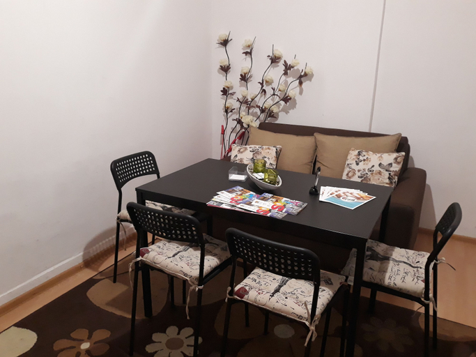 Others 5, Serdika Rooms, Stolichna