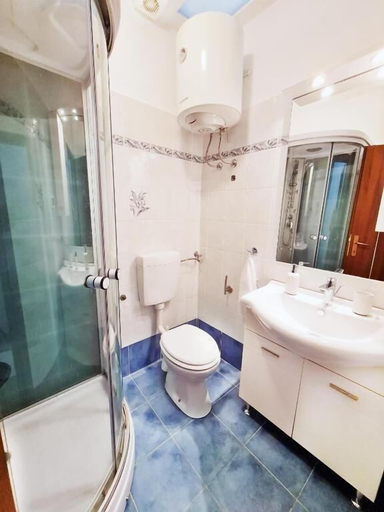 Bathroom 3, Holiday House Dora, Punat