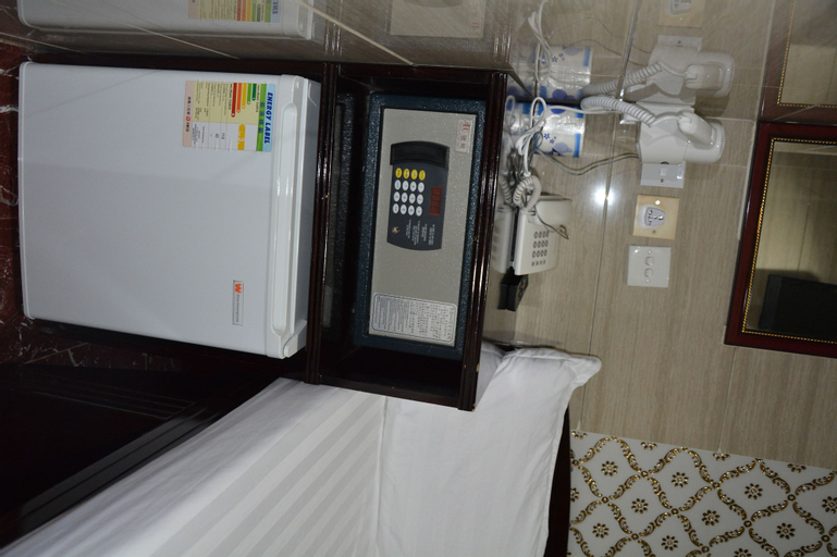 Bedroom 4, Everest Hostel, Kowloon