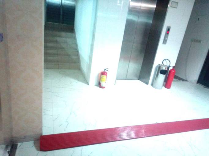 Bathroom 4, Hotel Lake View Plaza, Dhaka
