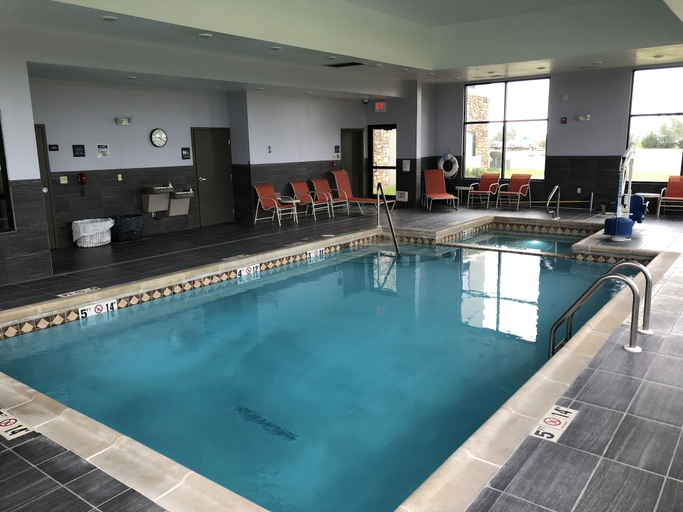 Sport & Beauty 5, Quality Inn - Pratt, Pratt