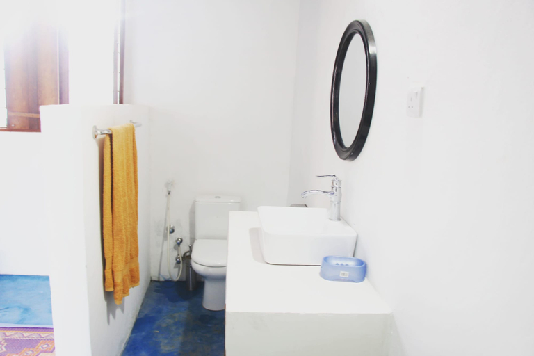 Bathroom, Why Not Villas, Kusini