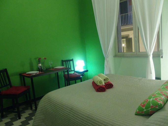 Bedroom 3, A casa di Mario, Salerno