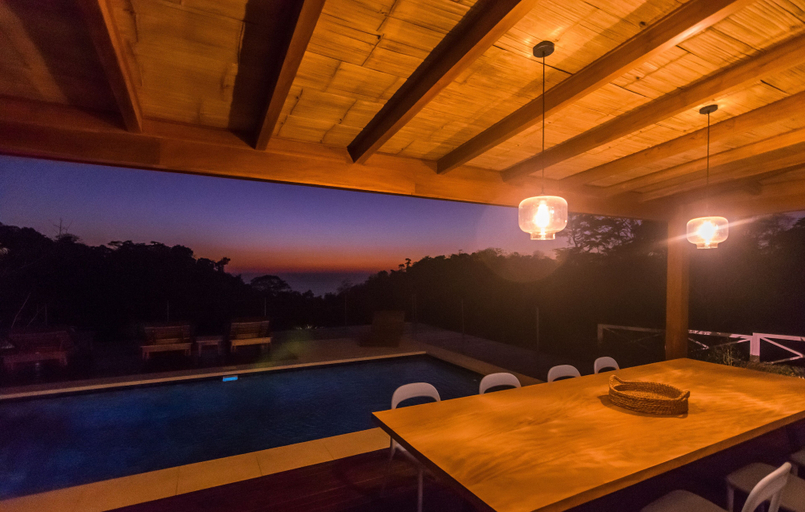 Food & Drinks, Hermosa-Hills Luxury Villas, Puntarenas